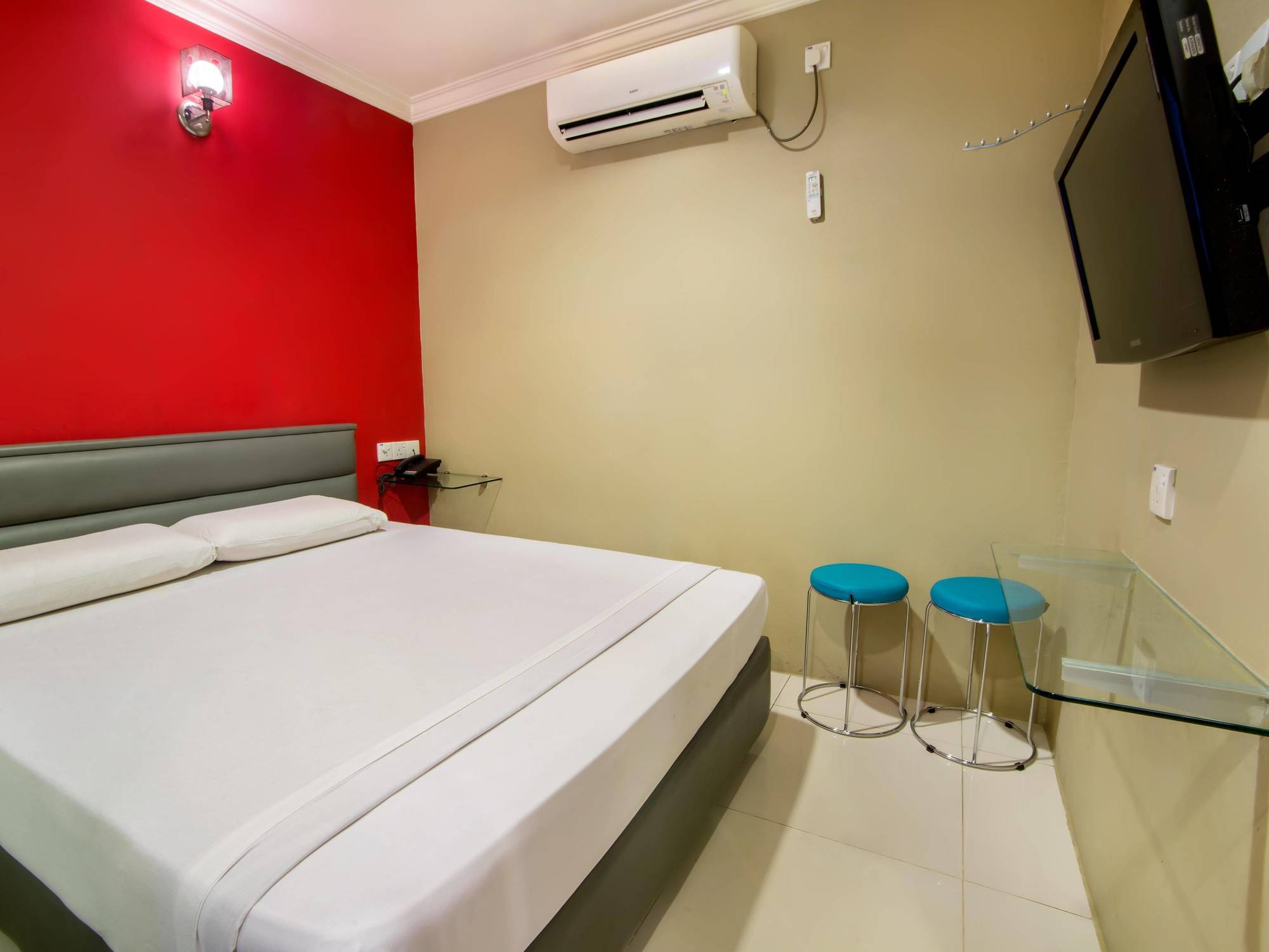 Dju Dju Hotel Batam Екстериор снимка