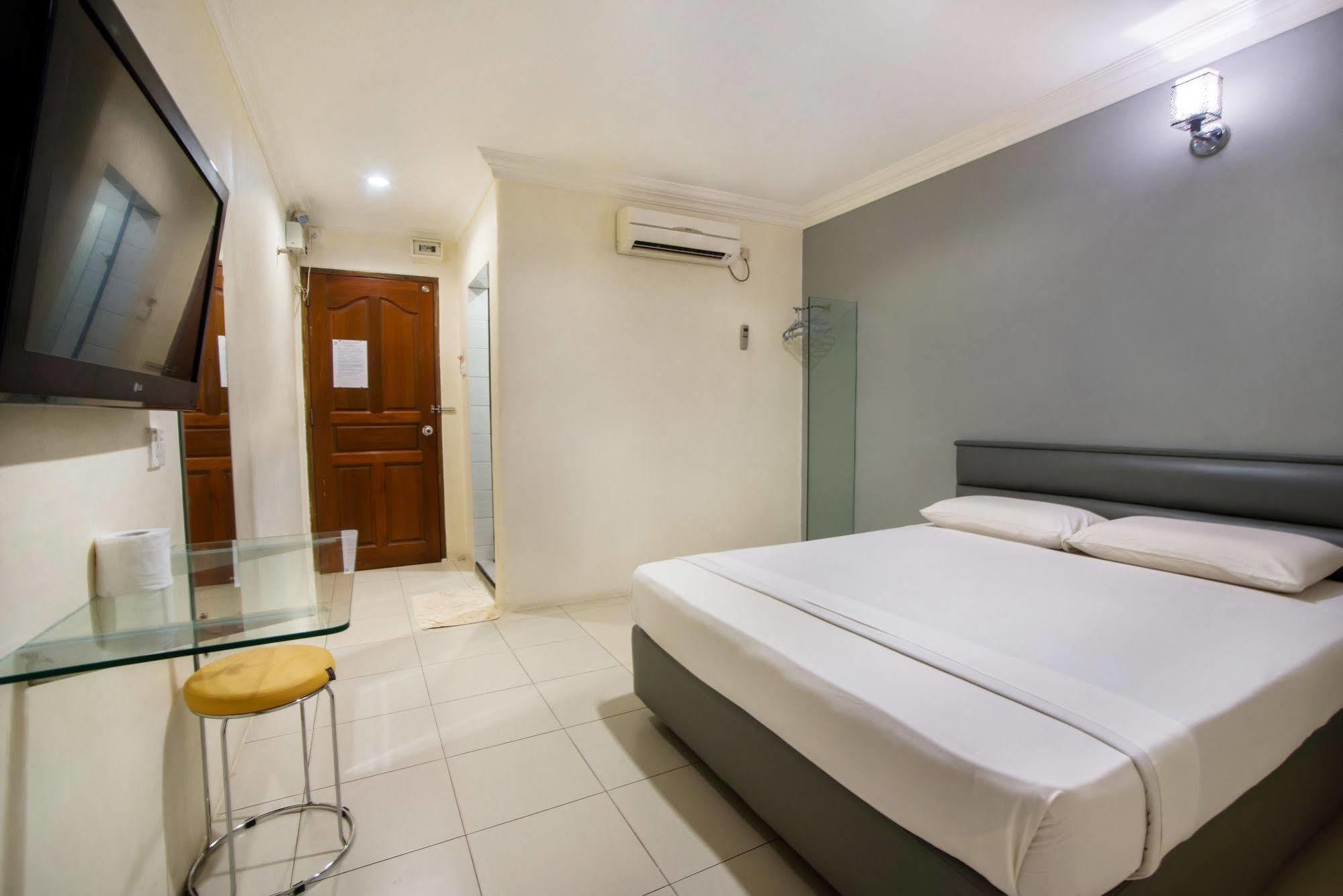 Dju Dju Hotel Batam Екстериор снимка